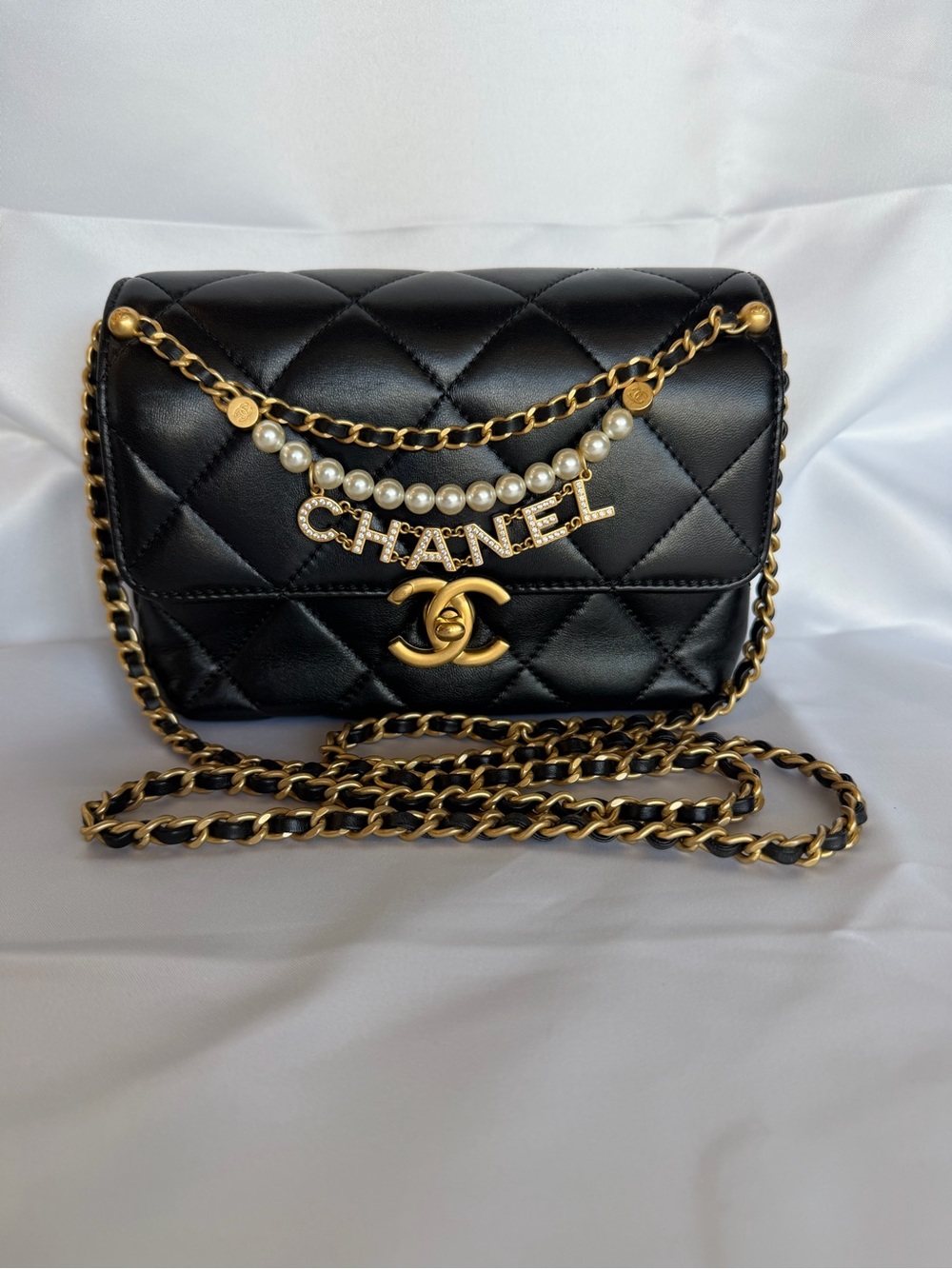 CHANEL 24A Black Lambskin Mini Flap Chanel CC Turnlock Full Set Microchipped - Picture 2 of 16
